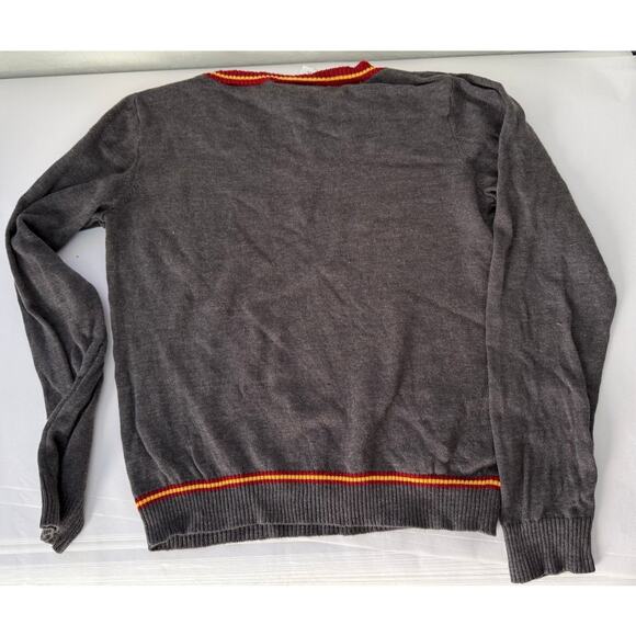 Harry Pottery Gryffindor Academic Sweater Childs 10-12 Large - Picture 2 of 4